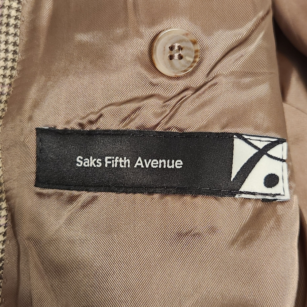 Blazer - Picture 2 of 4